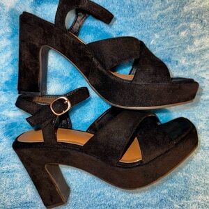 Olivia Cross Strap Block Heels